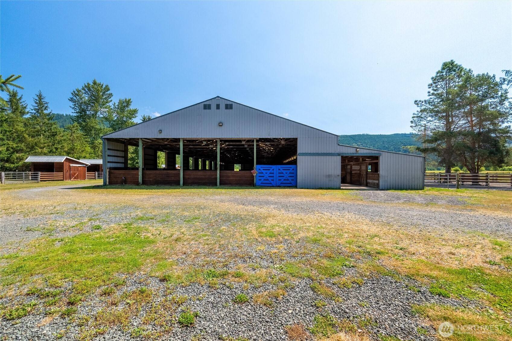 3086 Standard RD, Deming, WA 98244