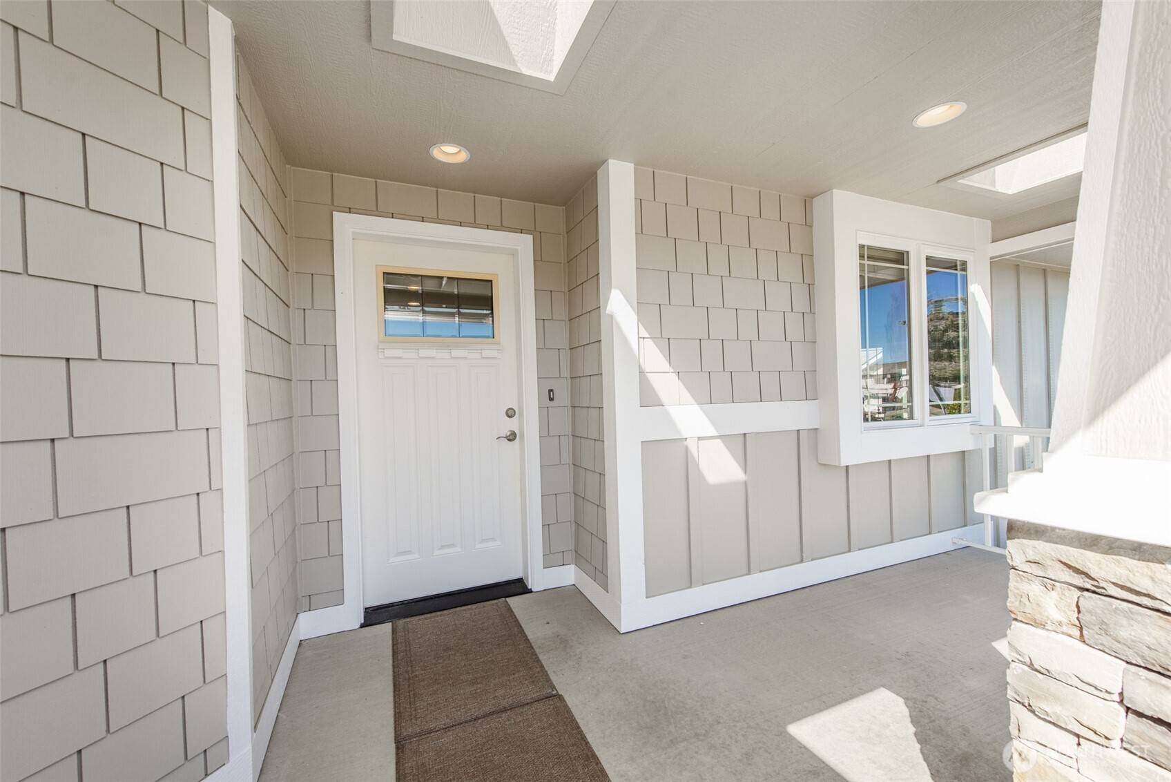 997 N Minstrel RD, Sequim, WA 98382