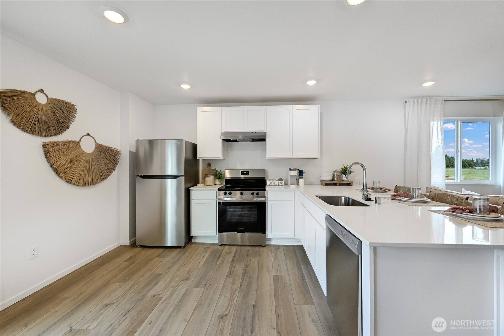 41 Moonshadow LN, Carlsborg, WA 98324