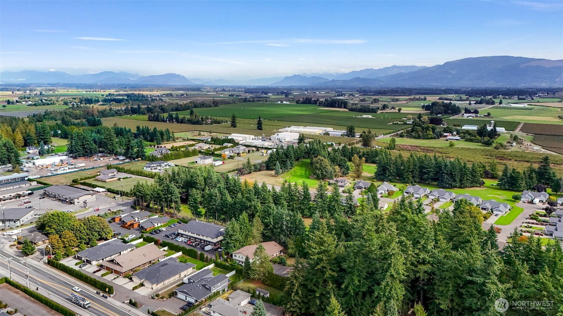 918 Citadel DR, Everson, WA 98247