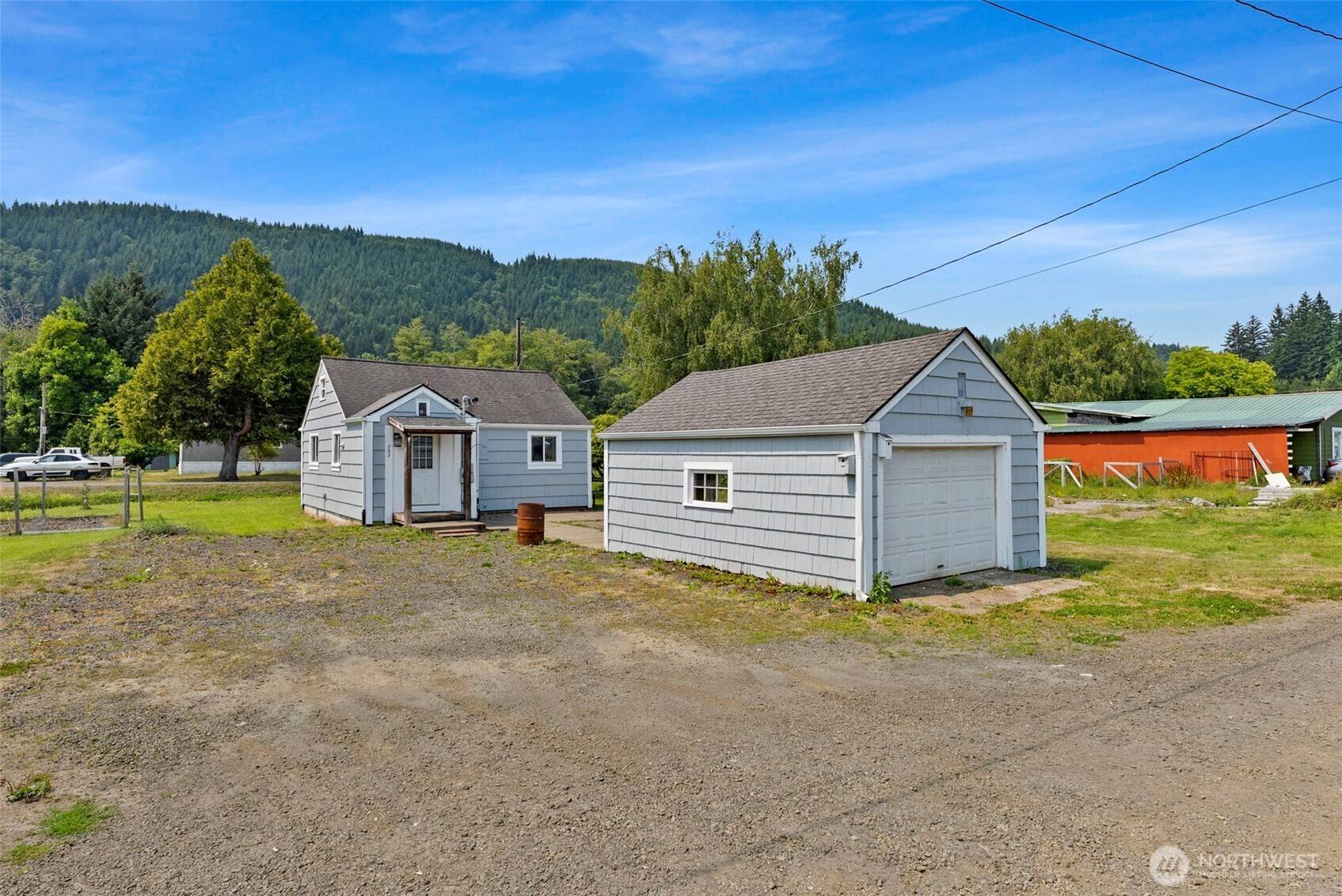903 Howard ST, Raymond, WA 98577