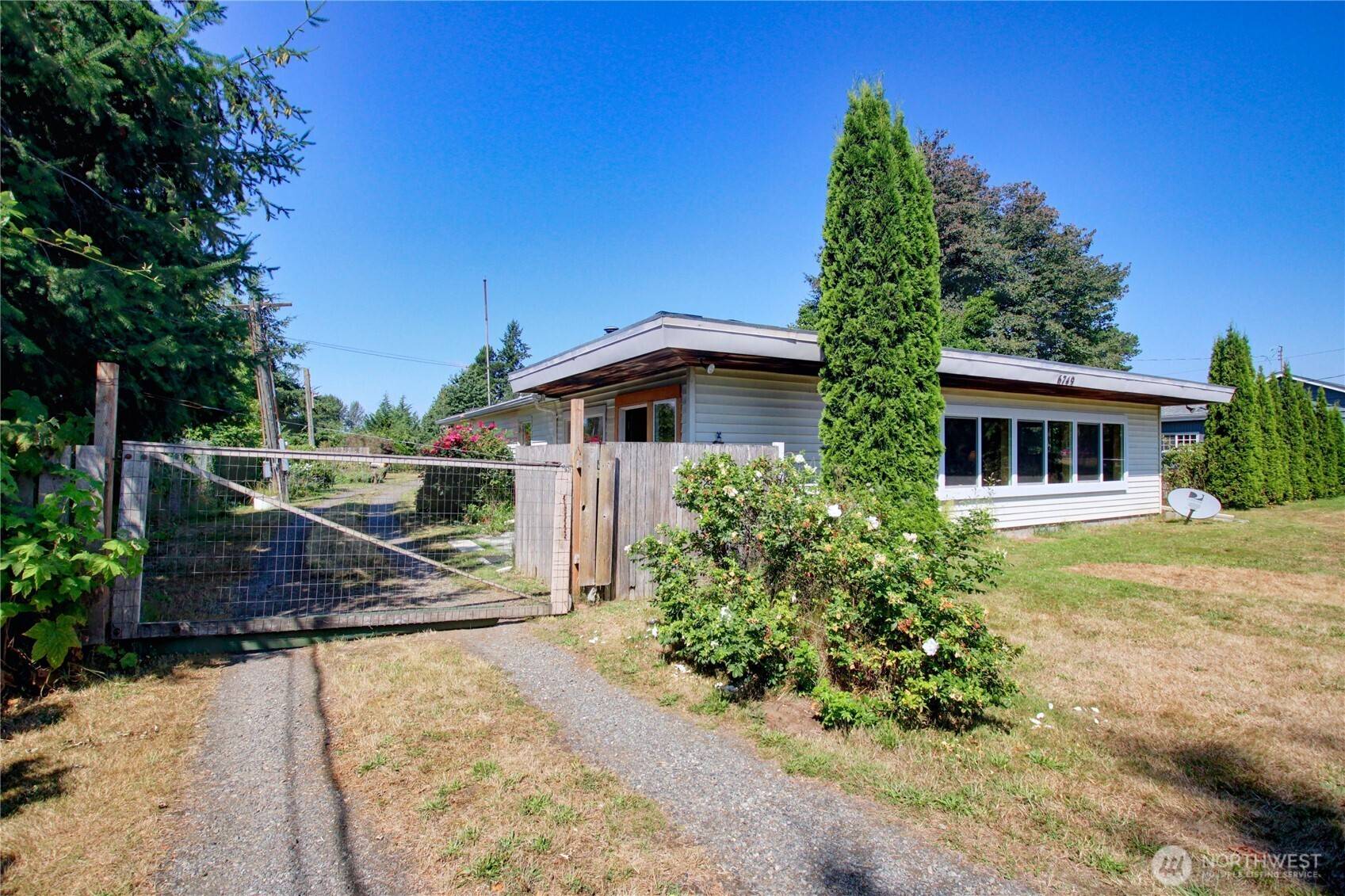 6749 Guide Meridian RD, Lynden, WA 98264