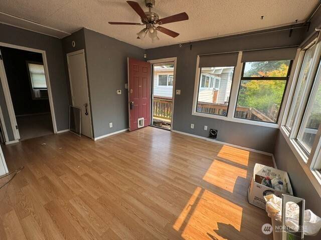 3210 S Washington ST, Seattle, WA 98144