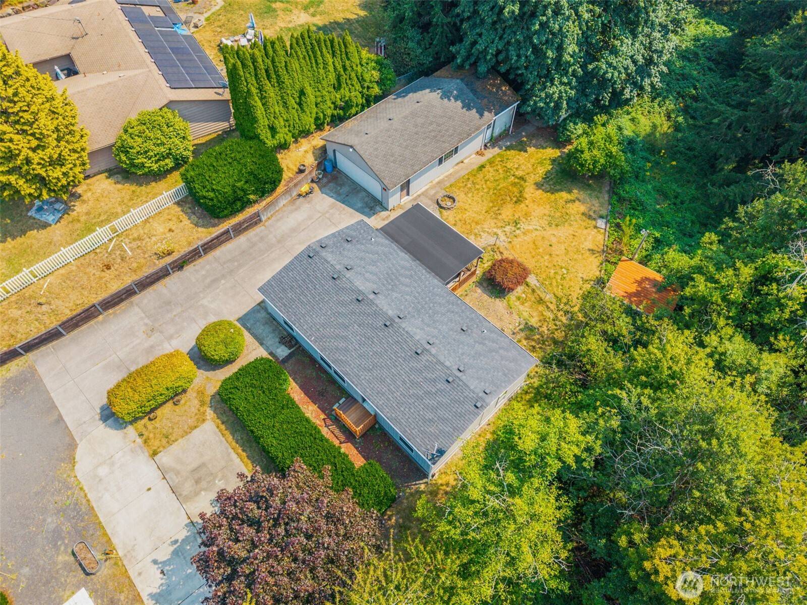 585 Gore RD, Kalama, WA 98625