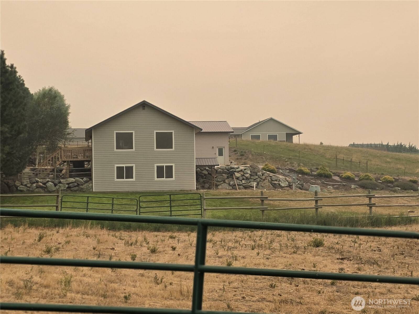 32 Pilot Wheel RD, Tonasket, WA 98855
