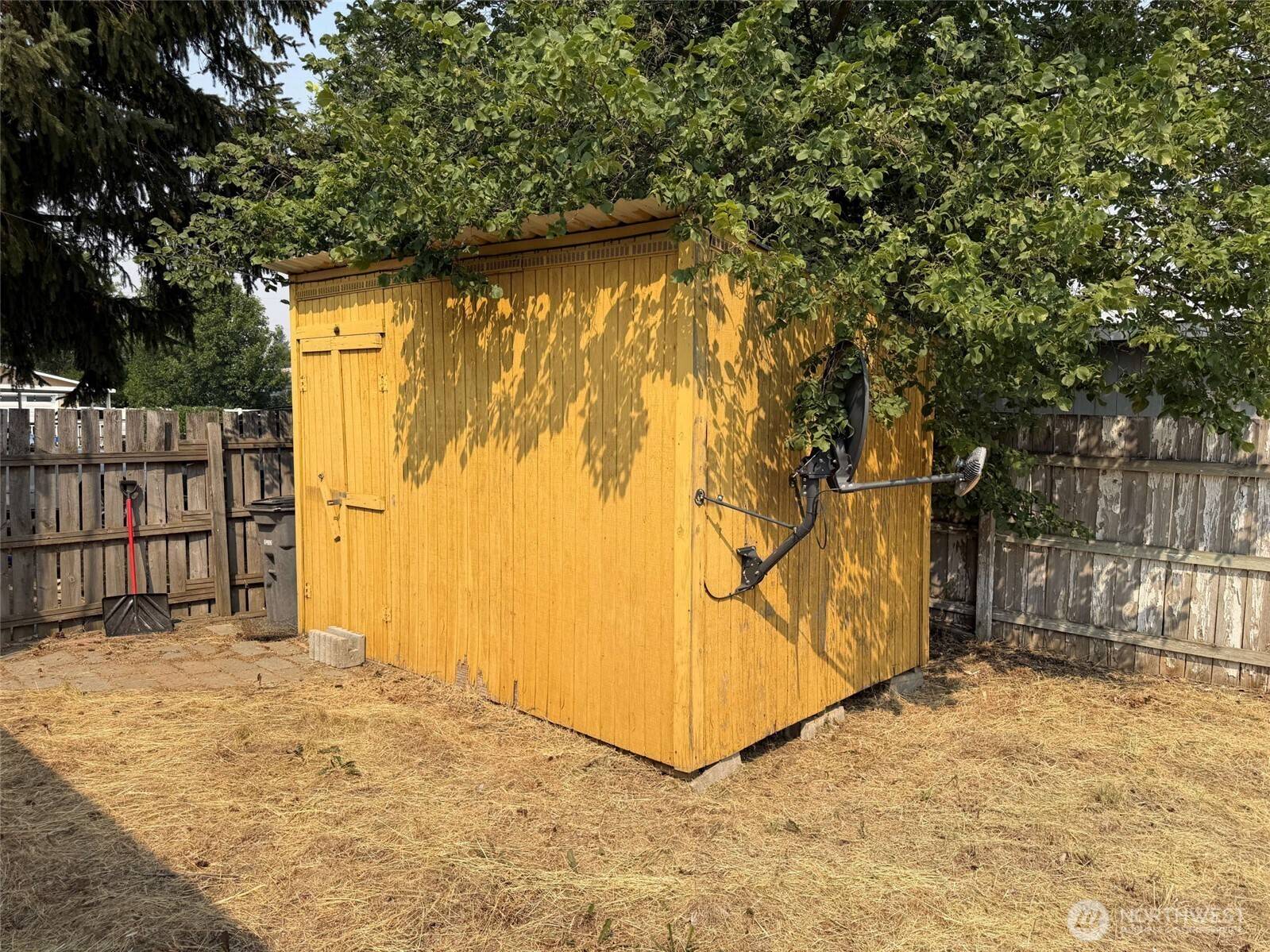 1103 3rd ST, Davenport, WA 99122