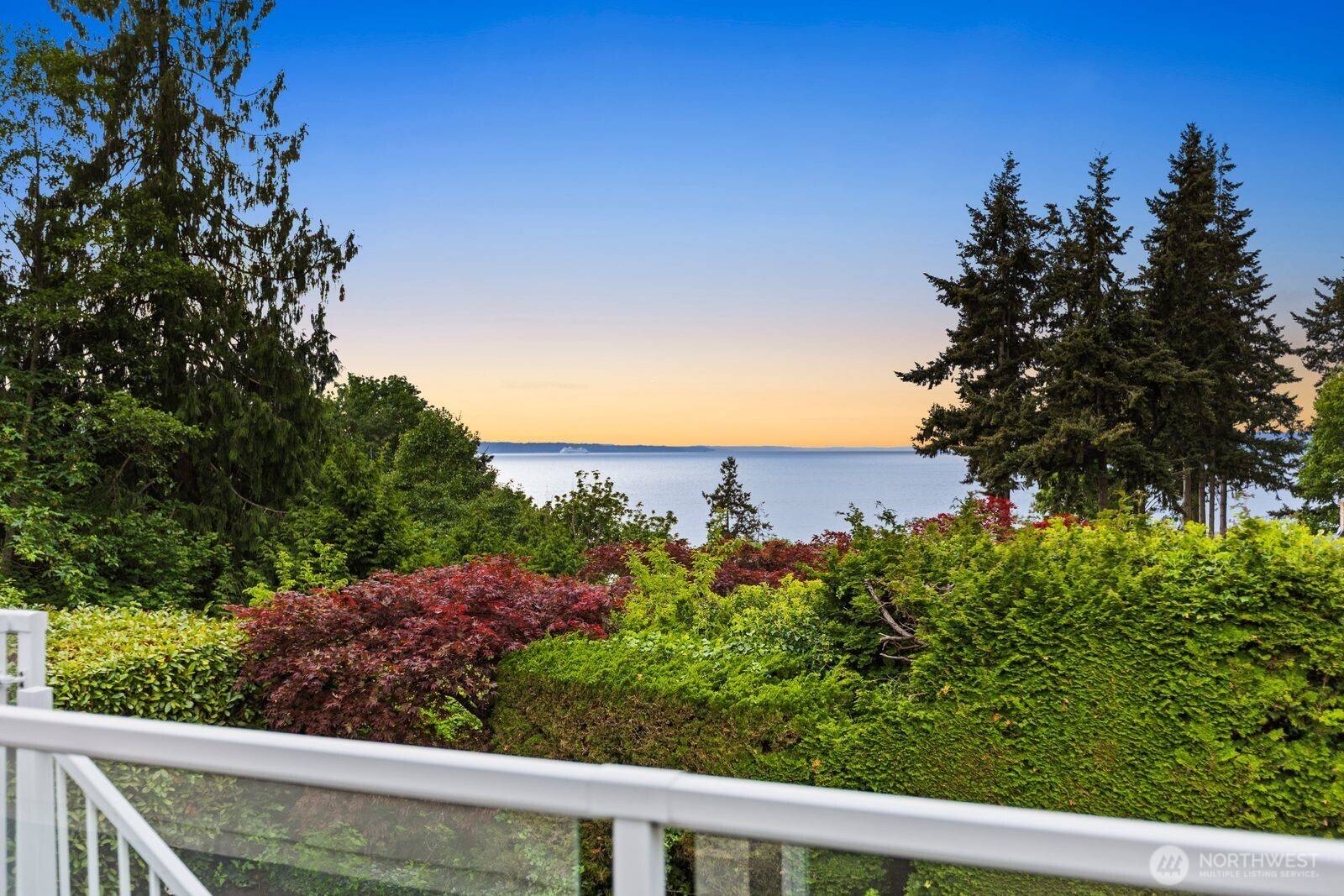 16858 76th AVE W, Edmonds, WA 98026