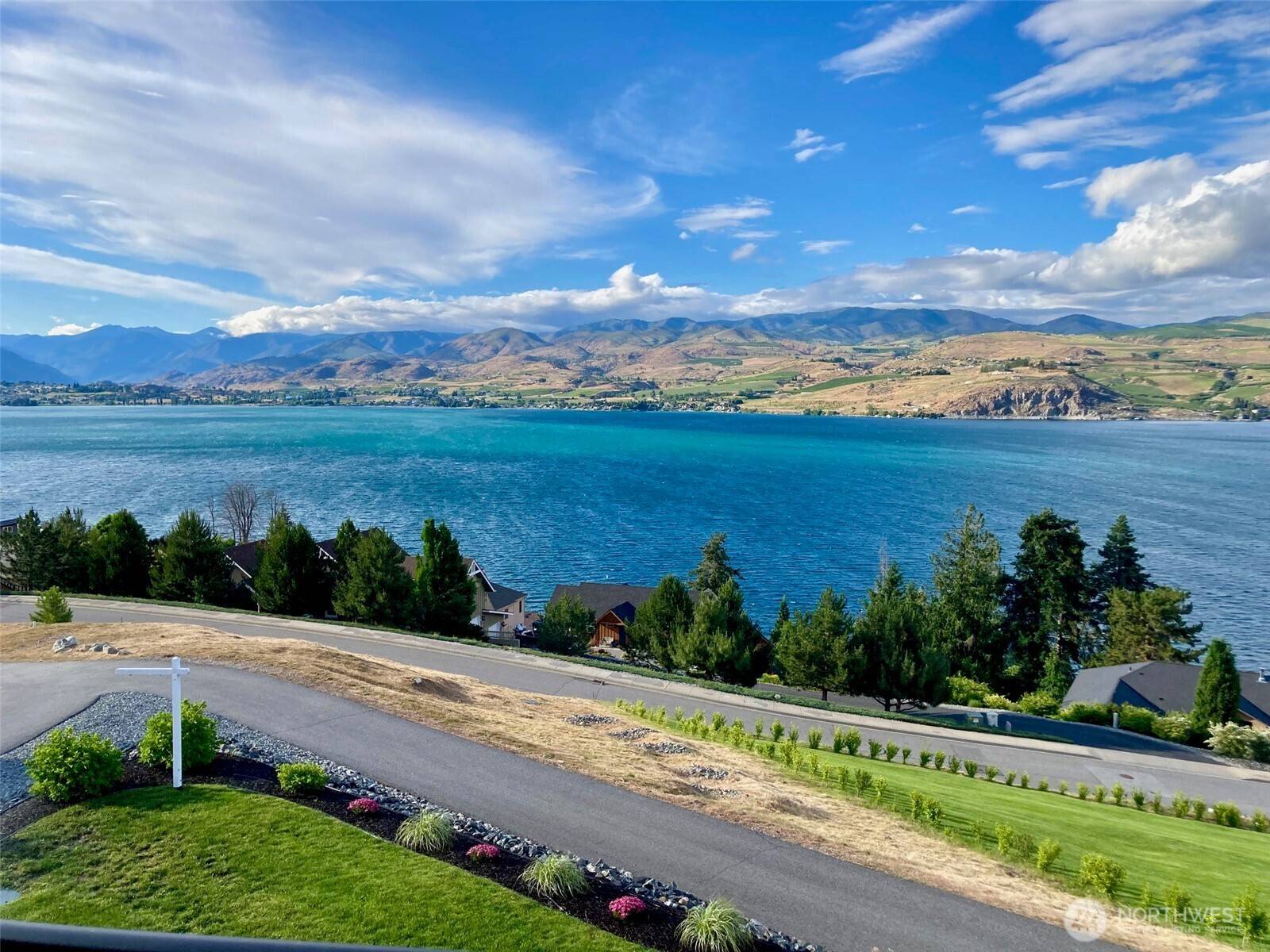 191 Grandview Lane, Chelan, WA 98816