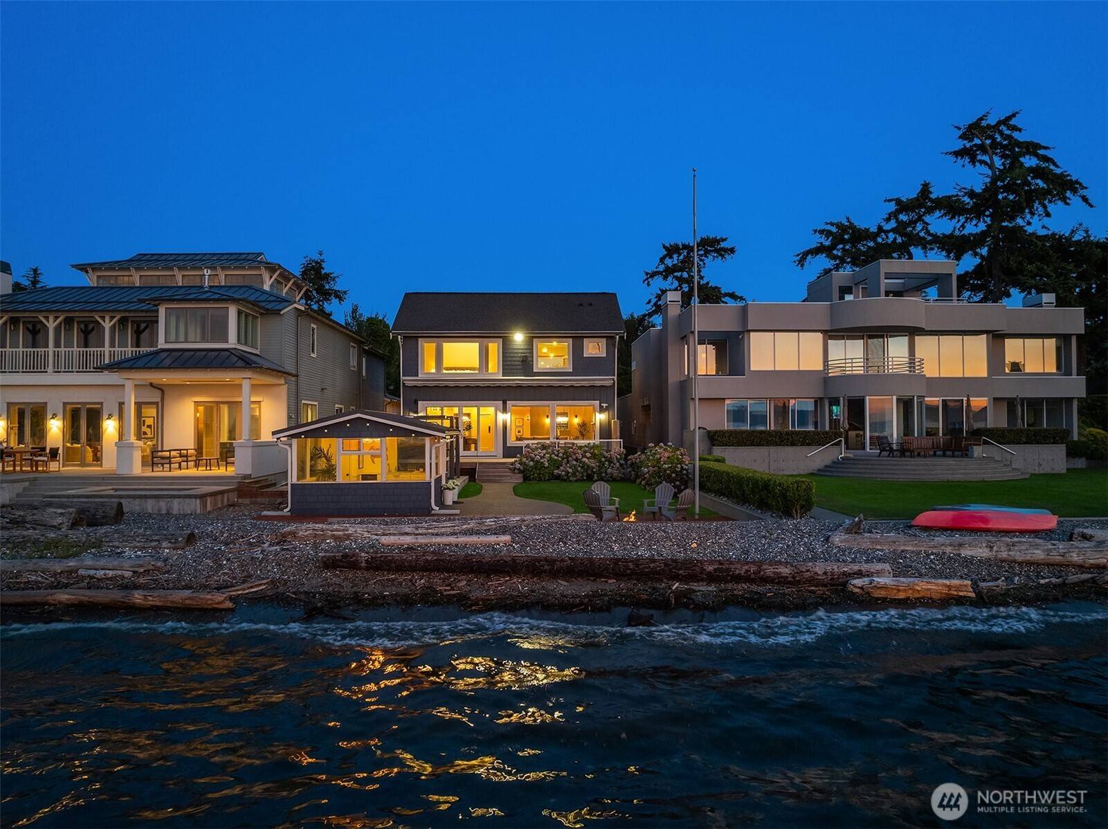 9 SW Three Tree Point LN, Burien, WA 98166