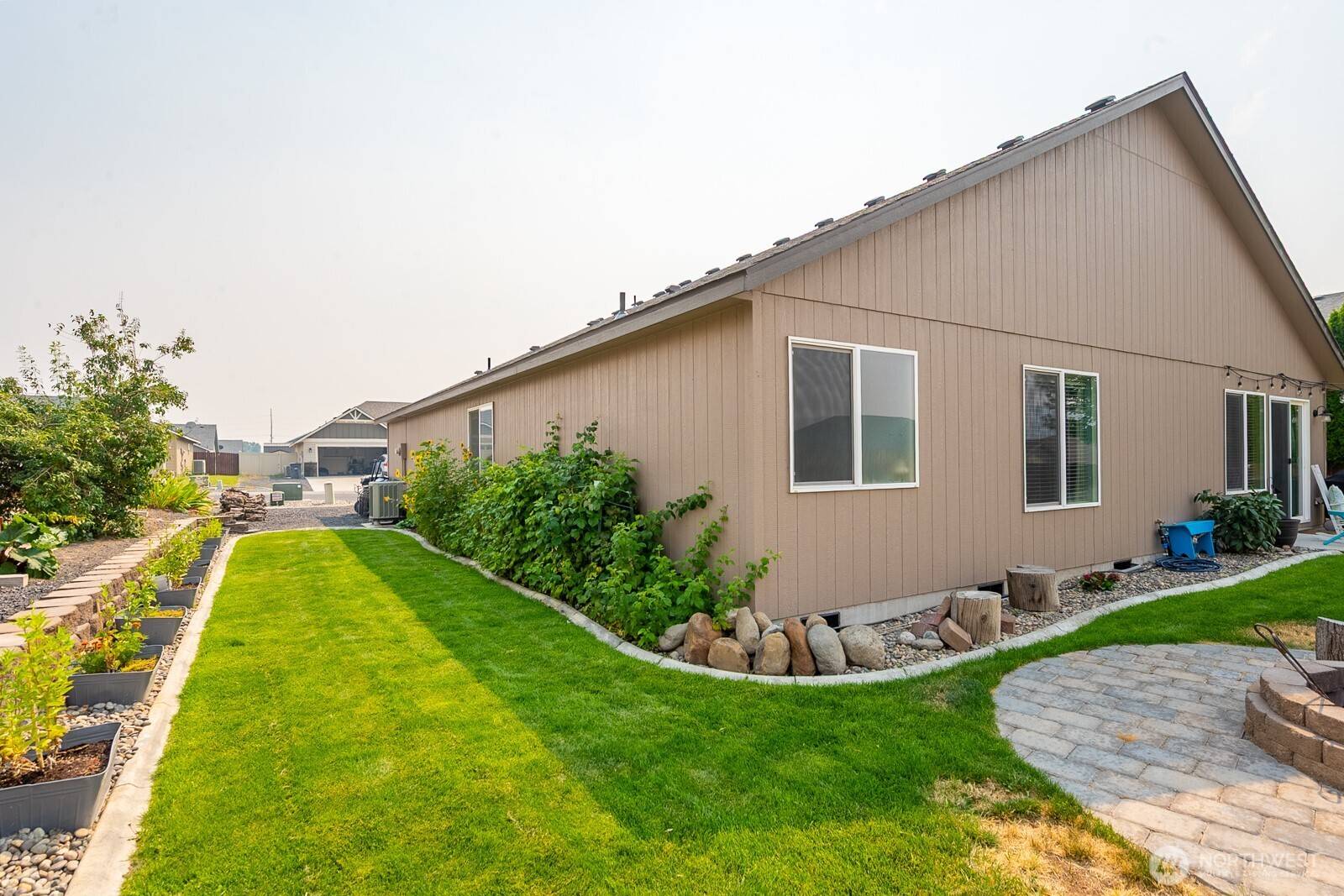 811 7th AVE NE, Ephrata, WA 98823