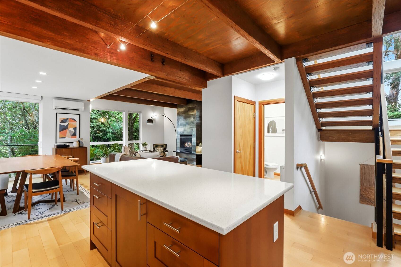 4328 S Bennett ST, Seattle, WA 98118