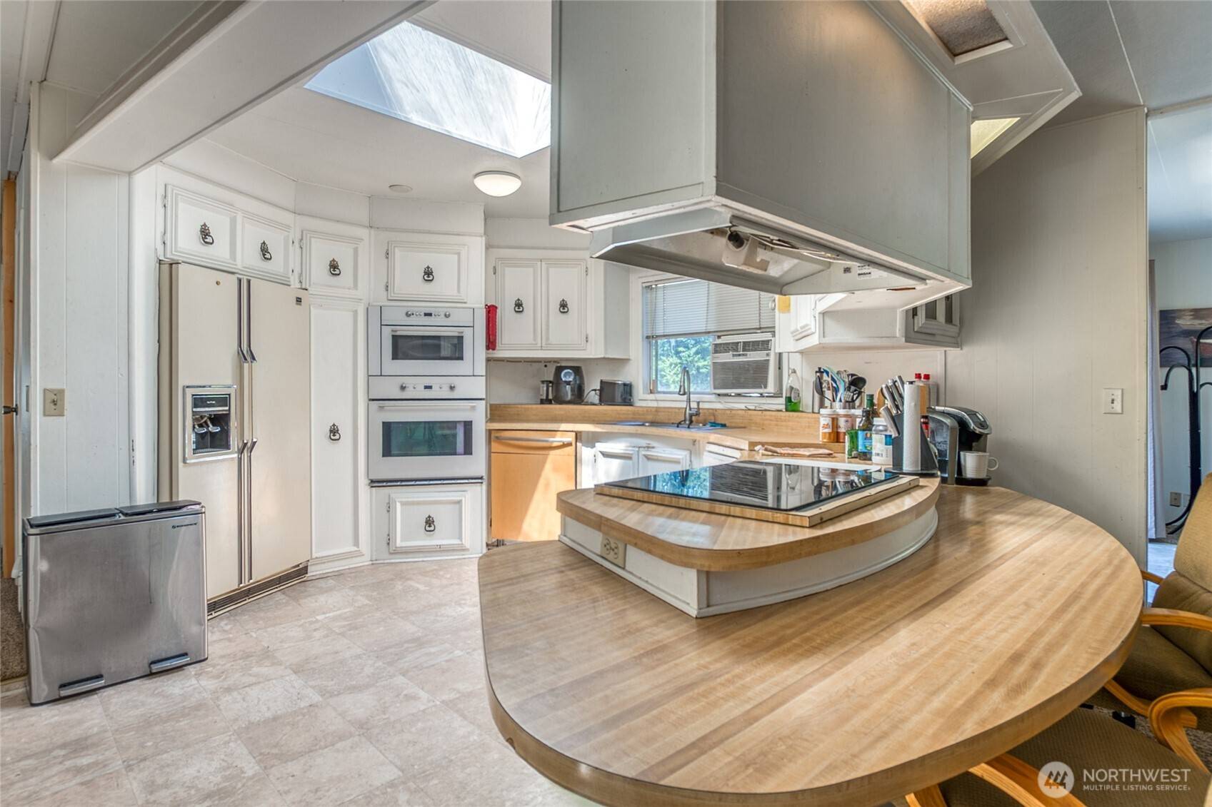 82 Spruce ST, Orcas Island, WA 98245