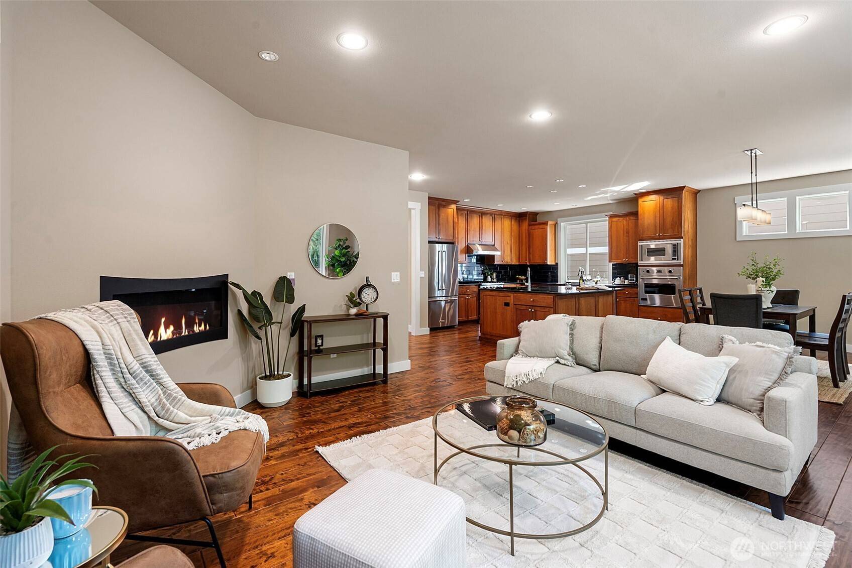 6516 86th AVE W, University Place, WA 98467