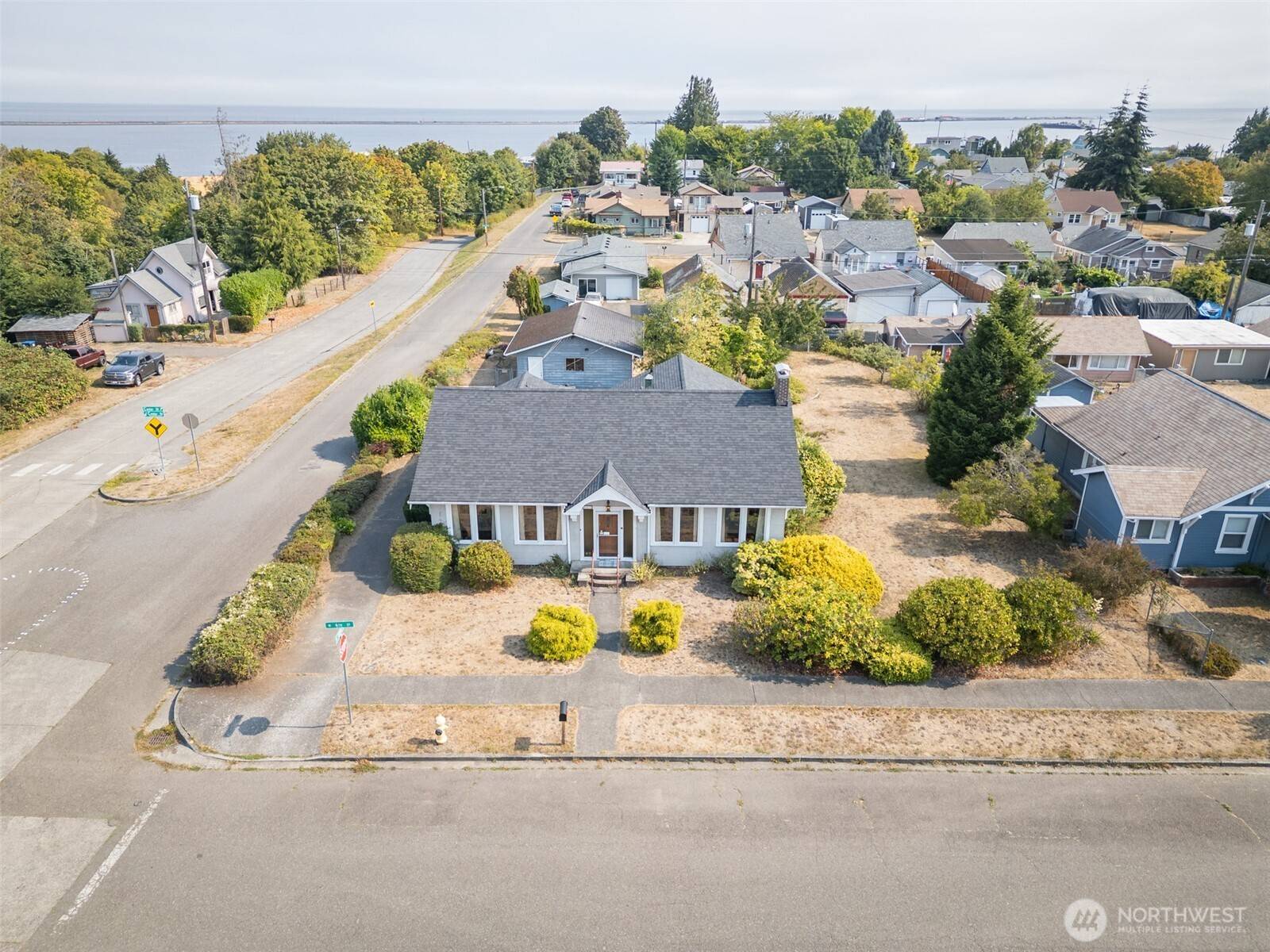 537 W 6th ST, Port Angeles, WA 98362