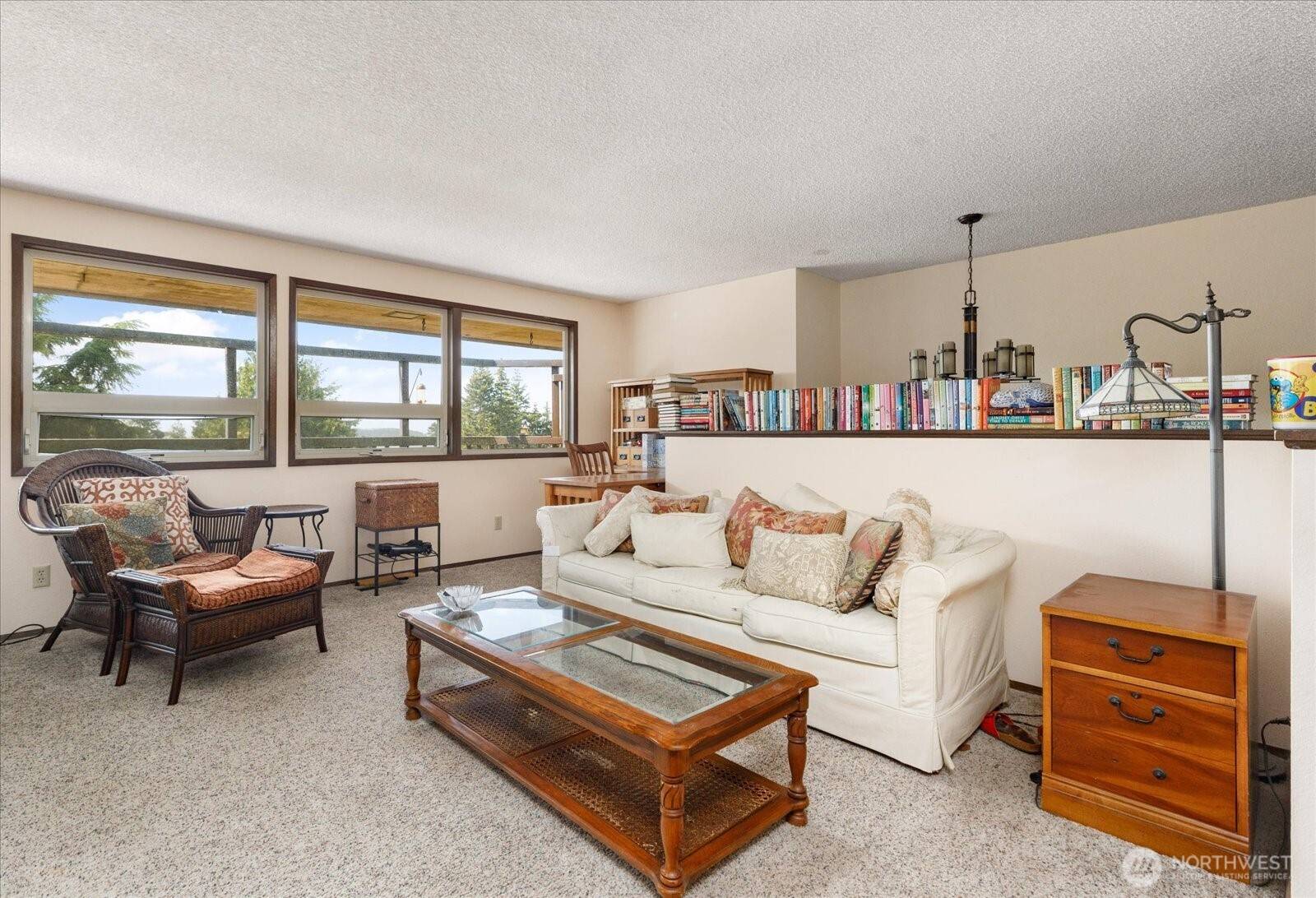 581 Olympic View DR, Coupeville, WA 98239