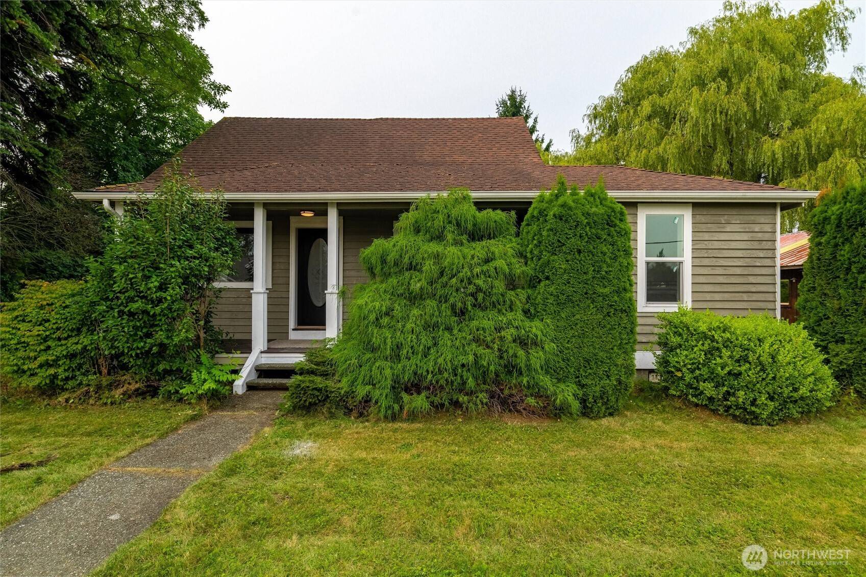 811 Nooksack AVE, Nooksack, WA 98276