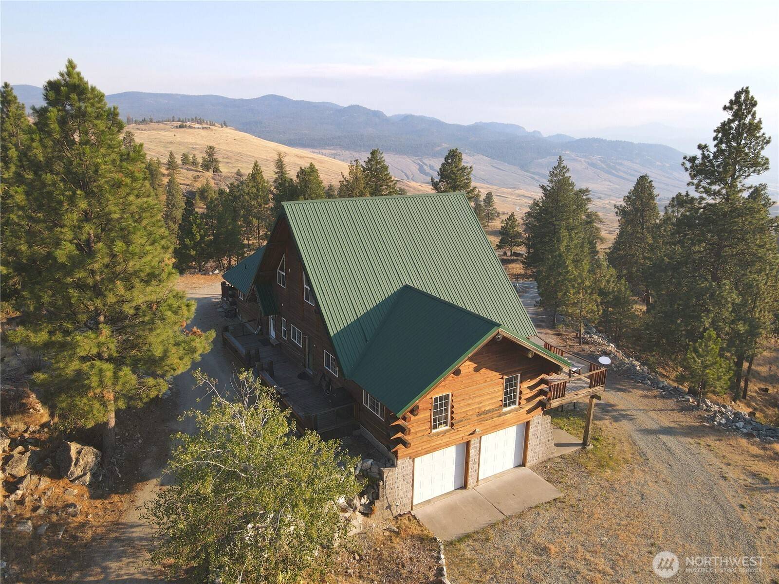 20 Homestead Spur, Oroville, WA 98844