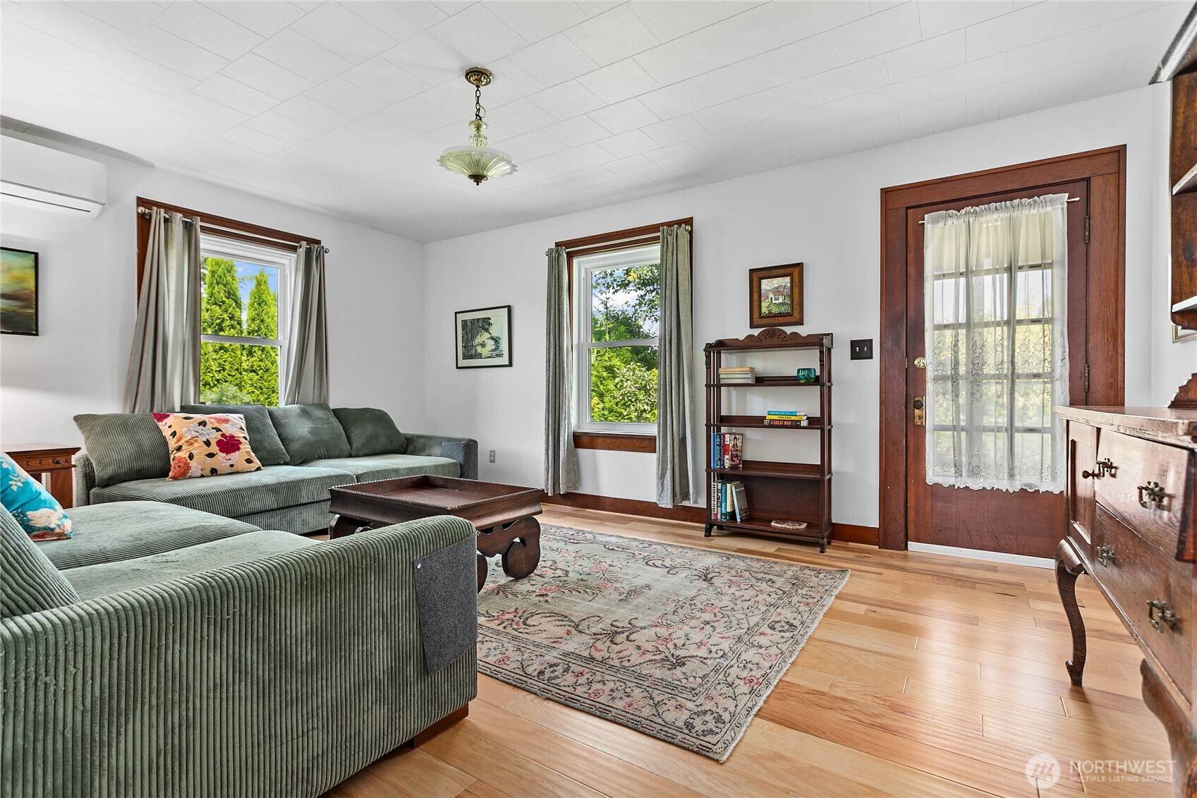 208 Mead AVE, Everson, WA 98247