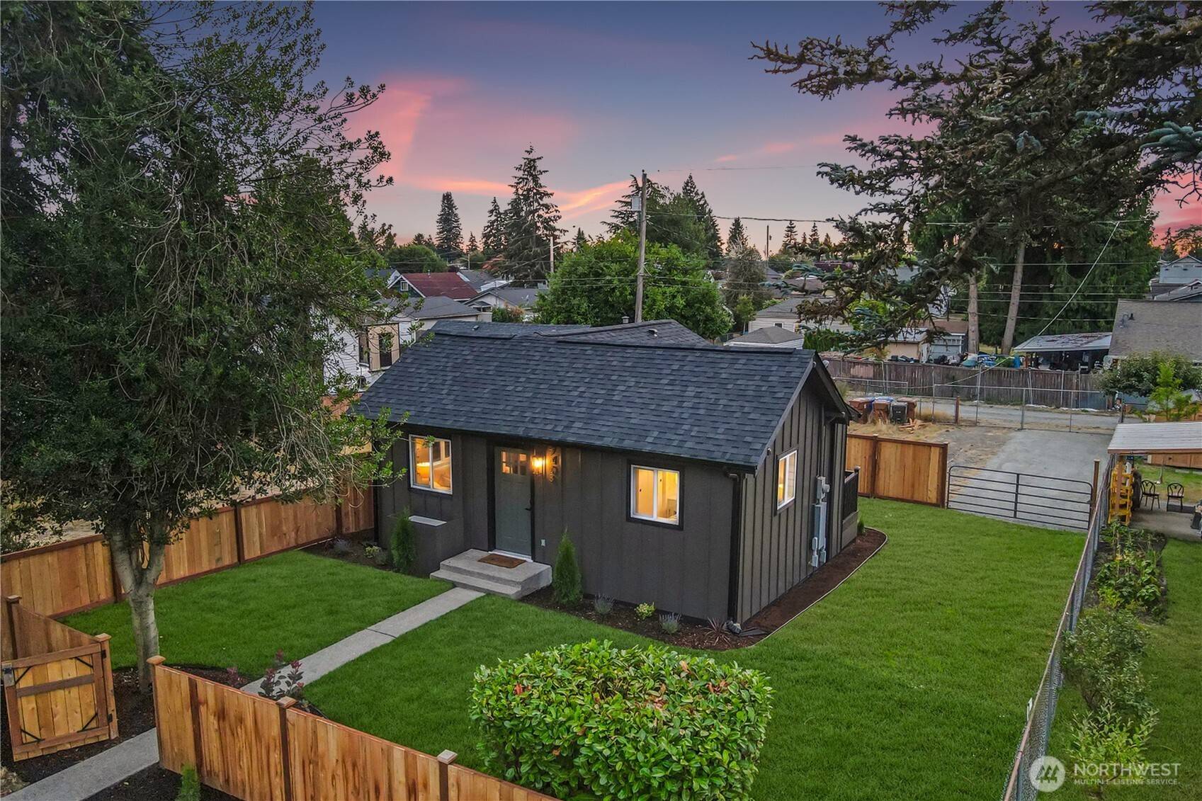 7408 S D ST, Tacoma, WA 98408