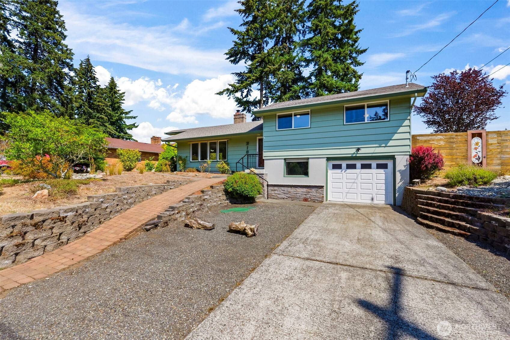 318 Ranger DR SE, Olympia, WA 98503