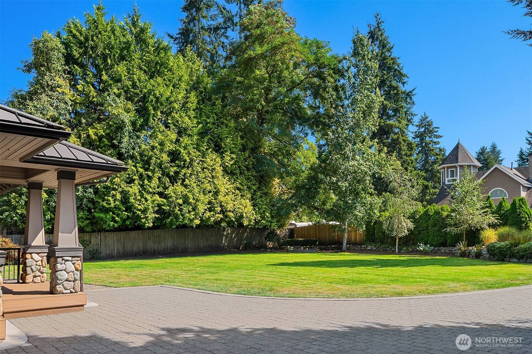 13330 NE 80th ST, Redmond, WA 98052