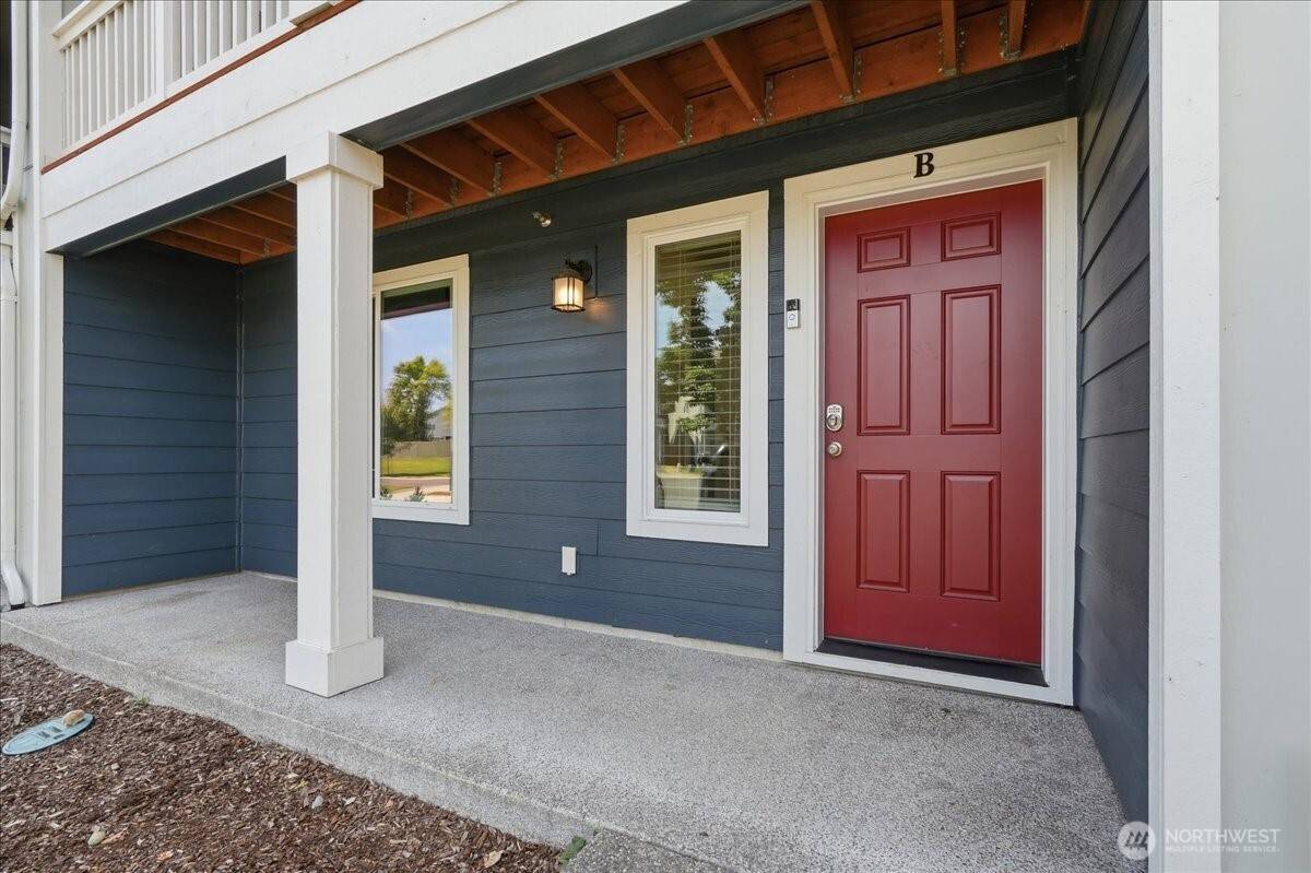 3244 Juno CT NE #B, Olympia, WA 98516