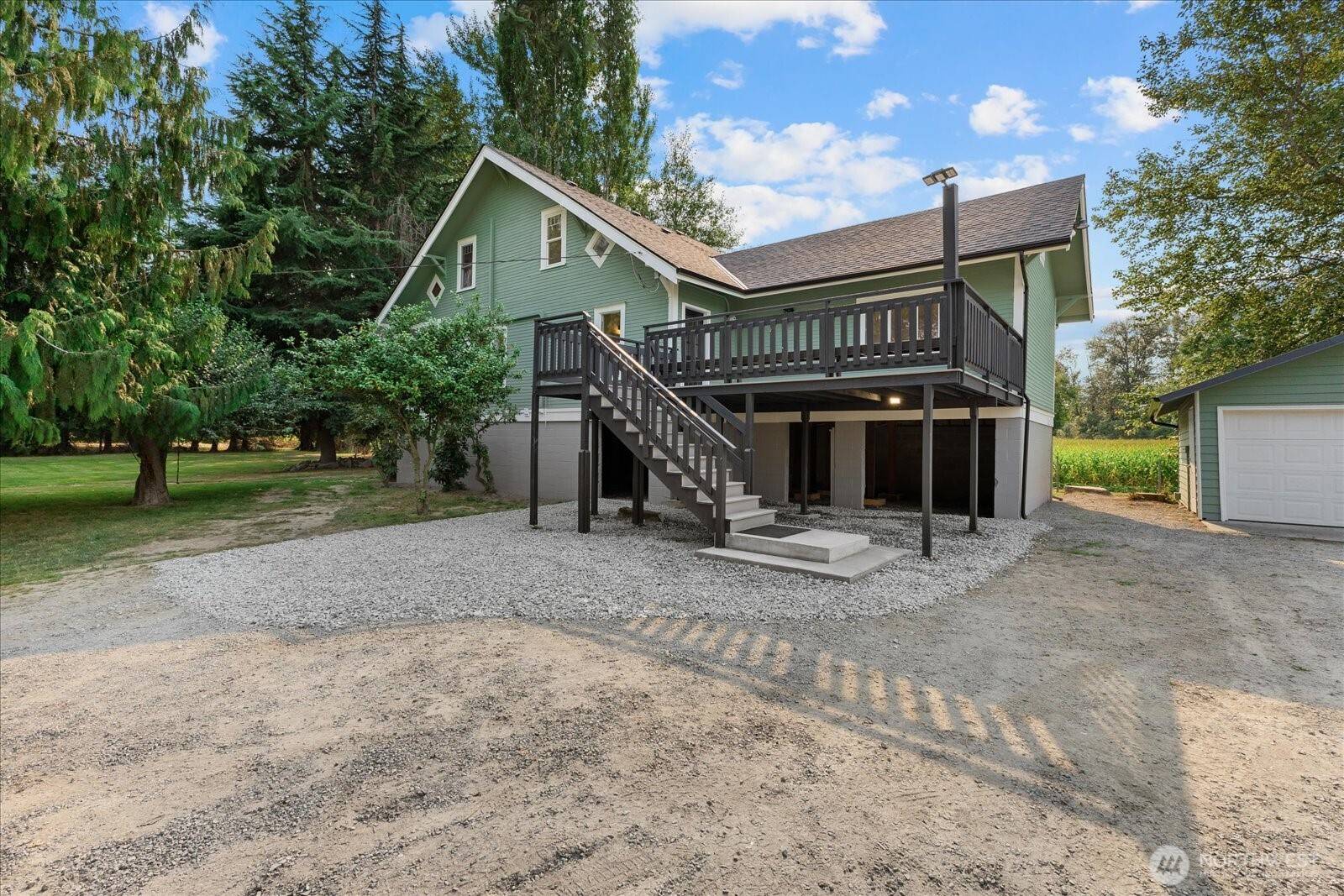 22767 Francis RD, Mount Vernon, WA 98273