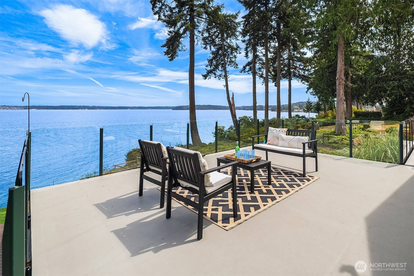 320 Tala Shore DR, Port Ludlow, WA 98365