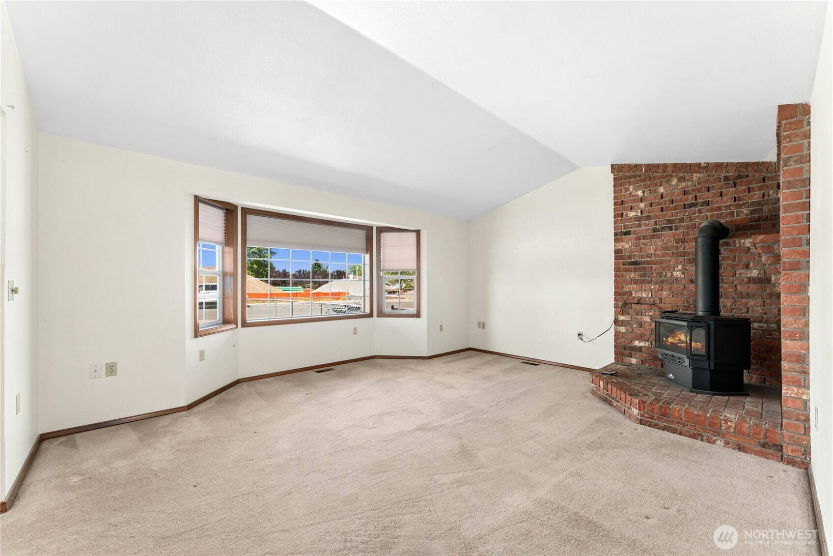 528 Spiketon RD, Buckley, WA 98321