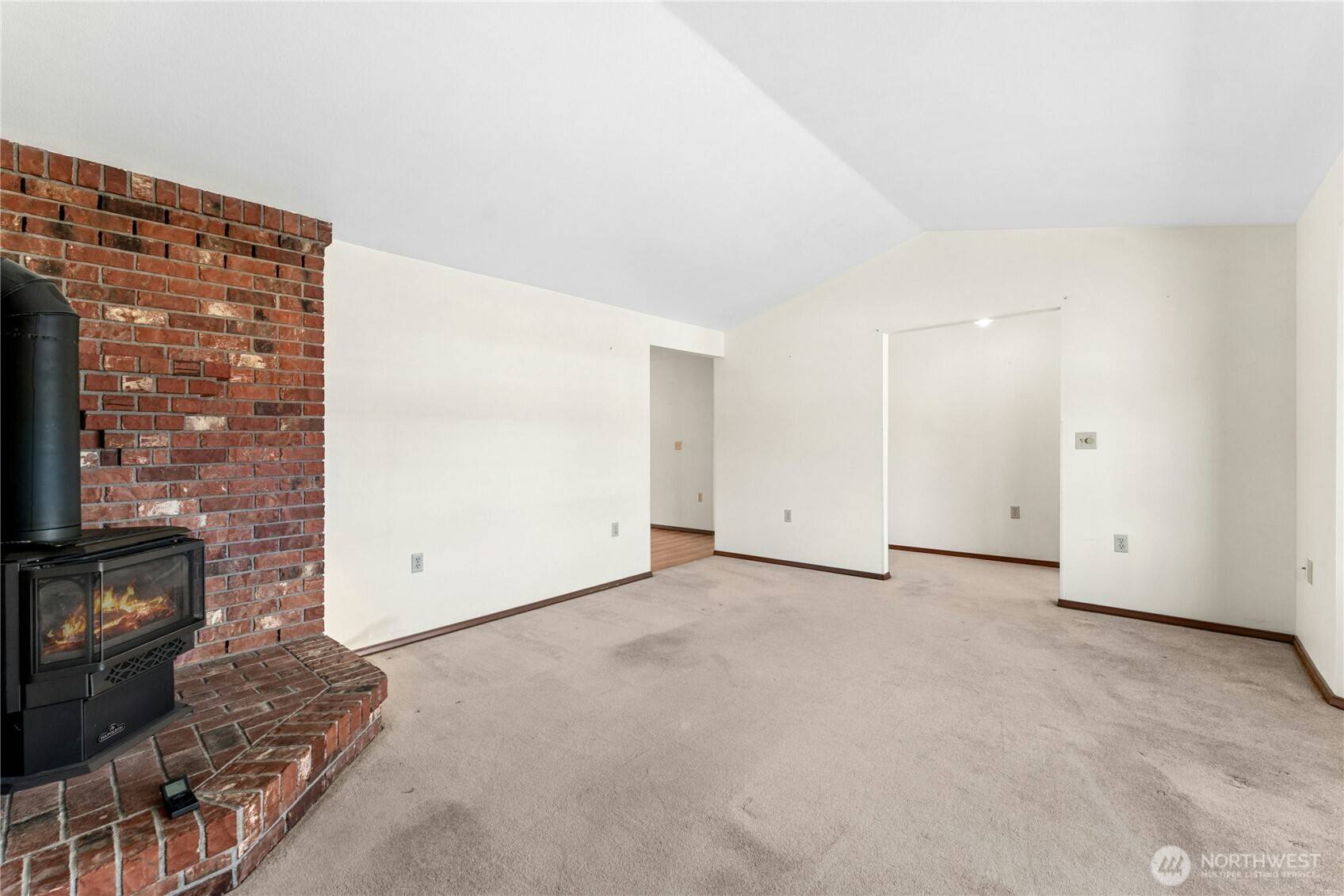528 Spiketon RD, Buckley, WA 98321