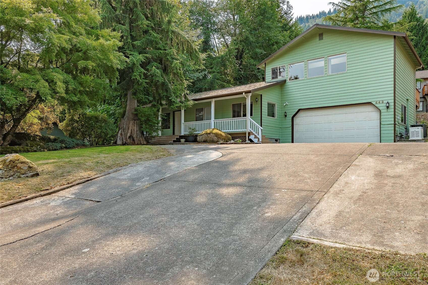 443 Rainbow DR, Sedro Woolley, WA 98284