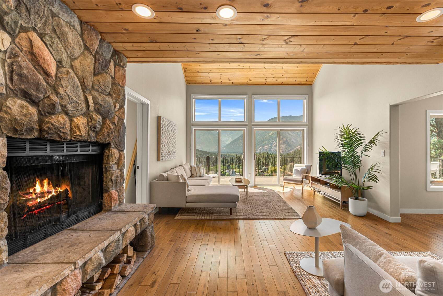 10460 Fox Road, Leavenworth, WA 98826