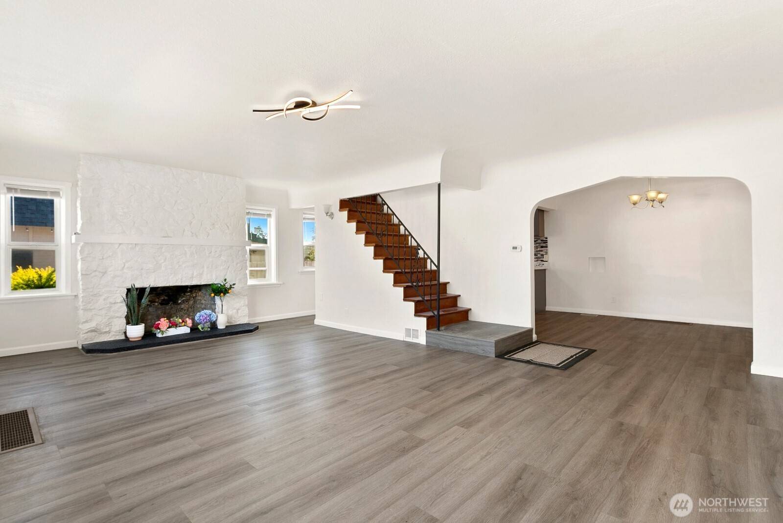 6526 Pacific AVE, Tacoma, WA 98408