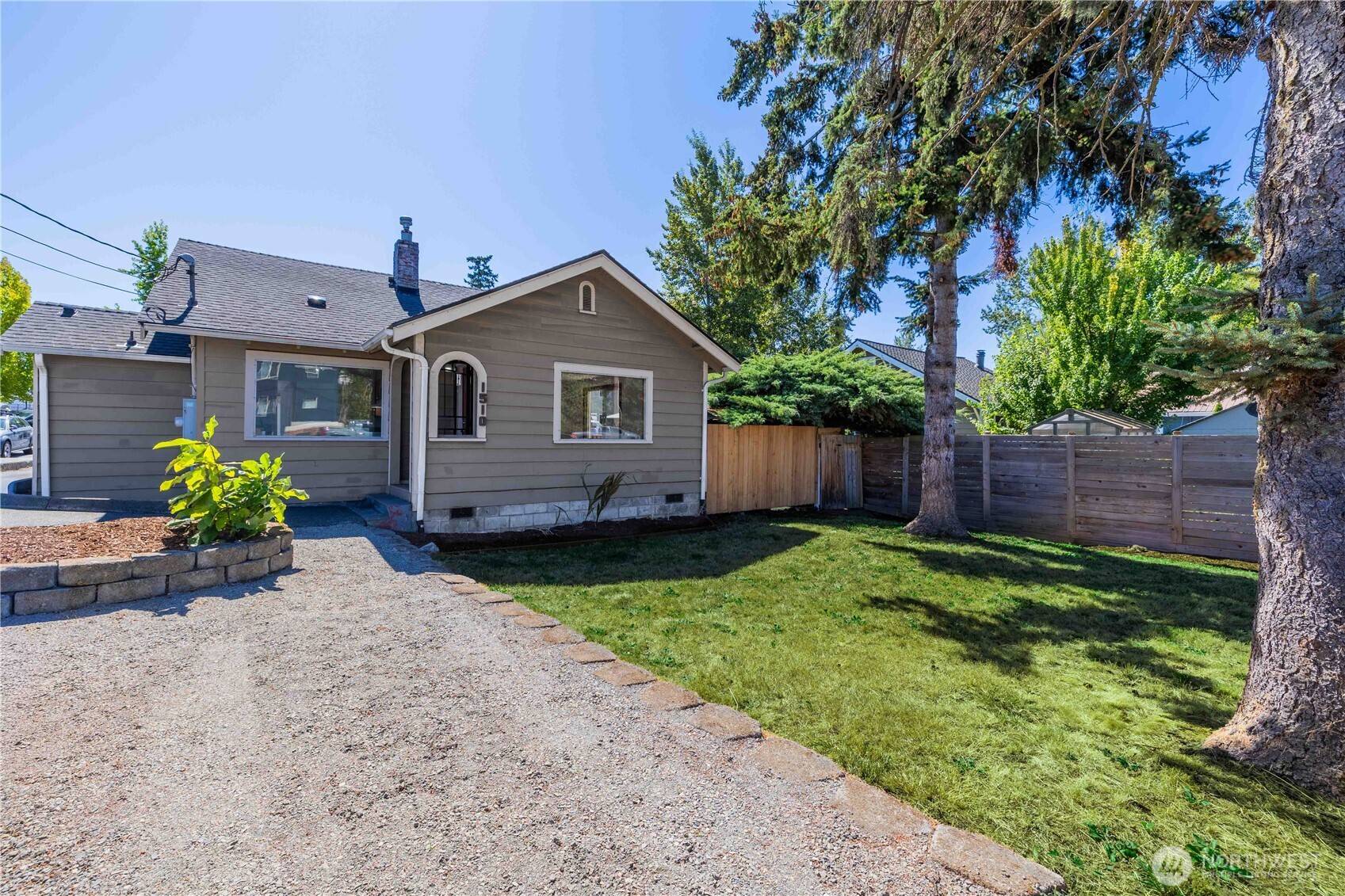 1510 E Sunset DR, Bellingham, WA 98226