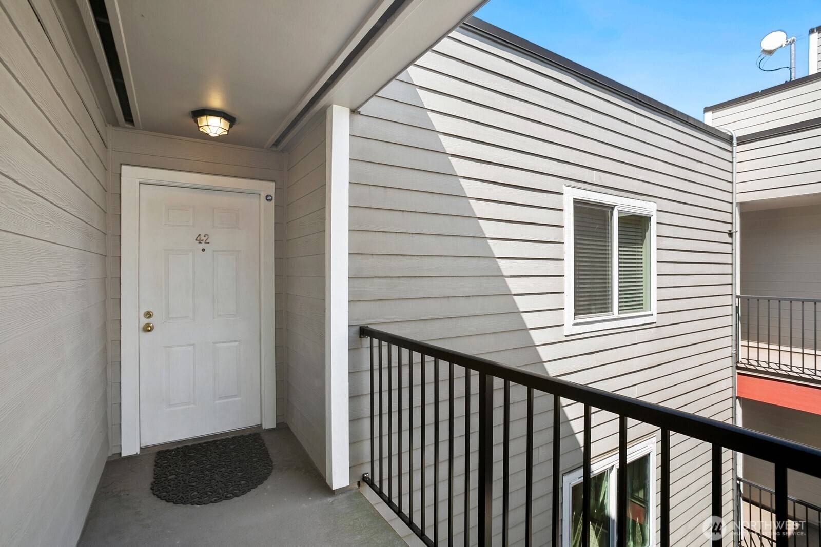 1617 Summit AVE #42, Seattle, WA 98122