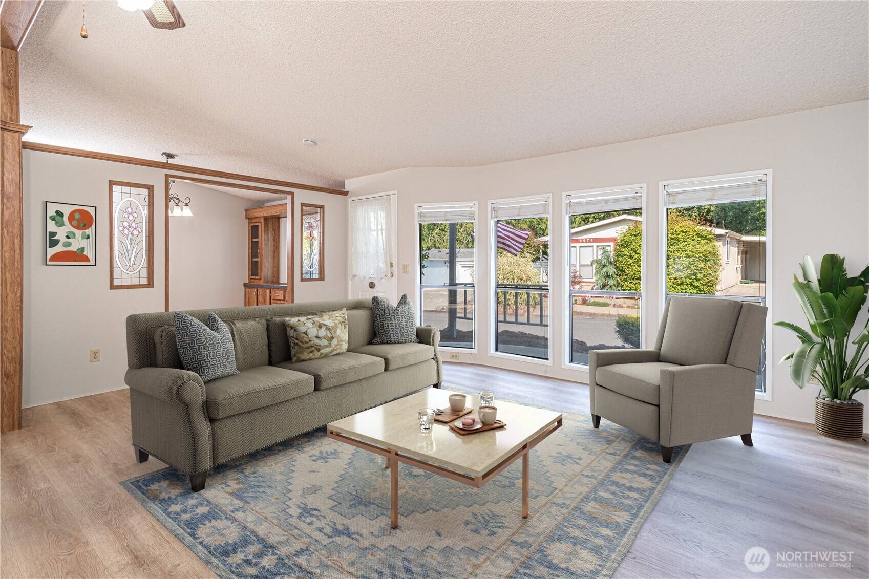 579 NW Silver Glen LN, Bremerton, WA 98311