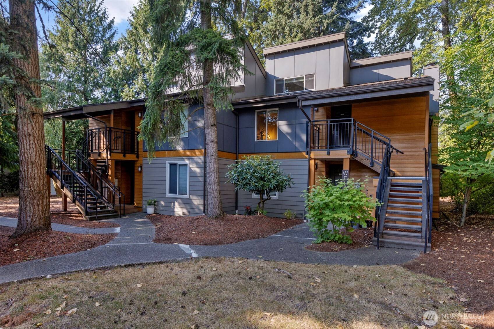 10842 NE 148th LN #A4, Bothell, WA 98011
