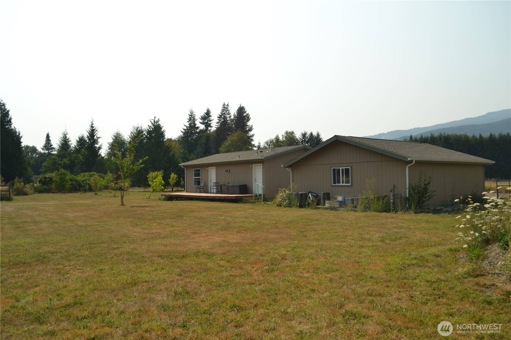209 Waterloo RD, Glenoma, WA 98336