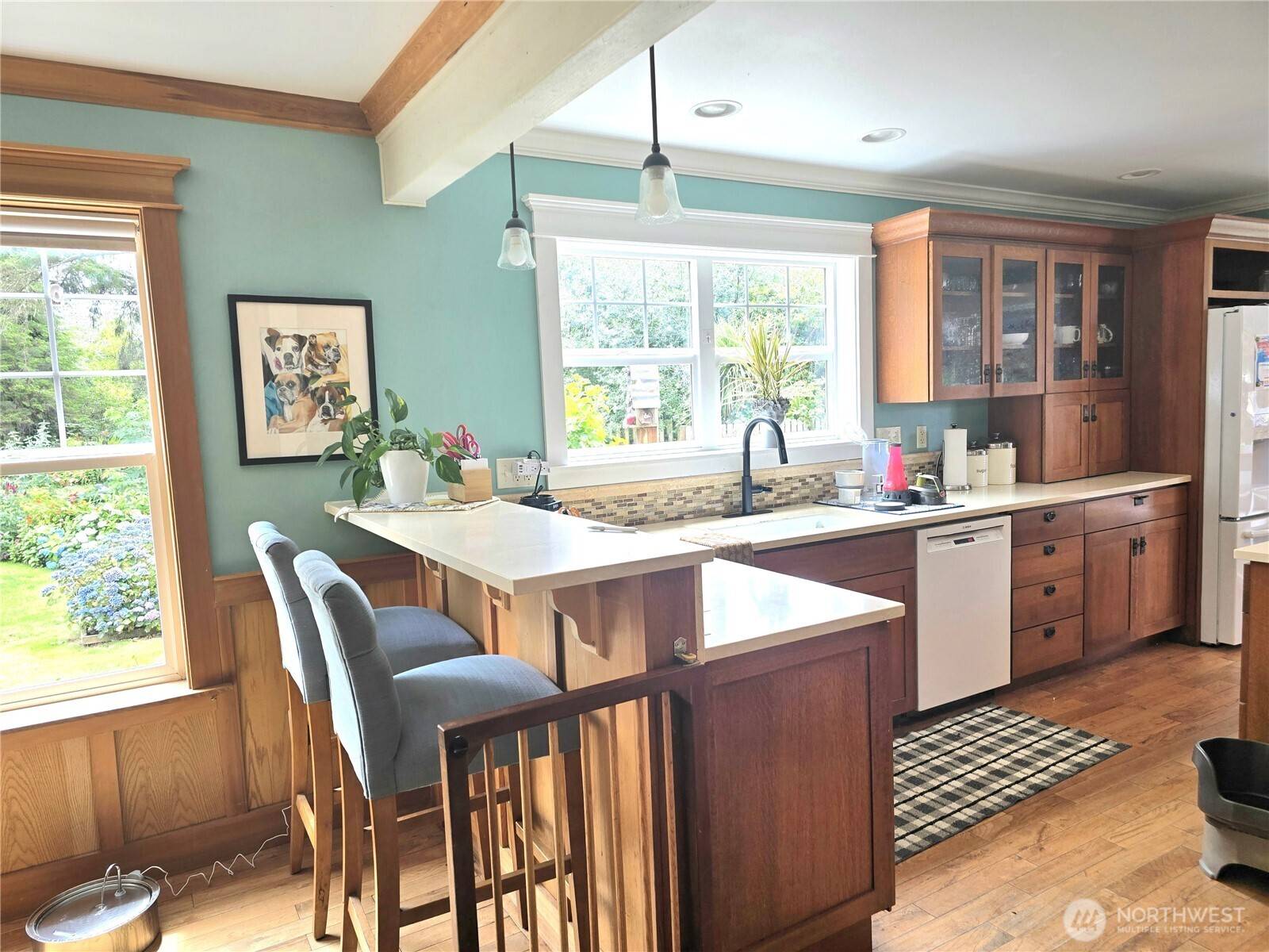 620 State RT 101, Chinook, WA 98614
