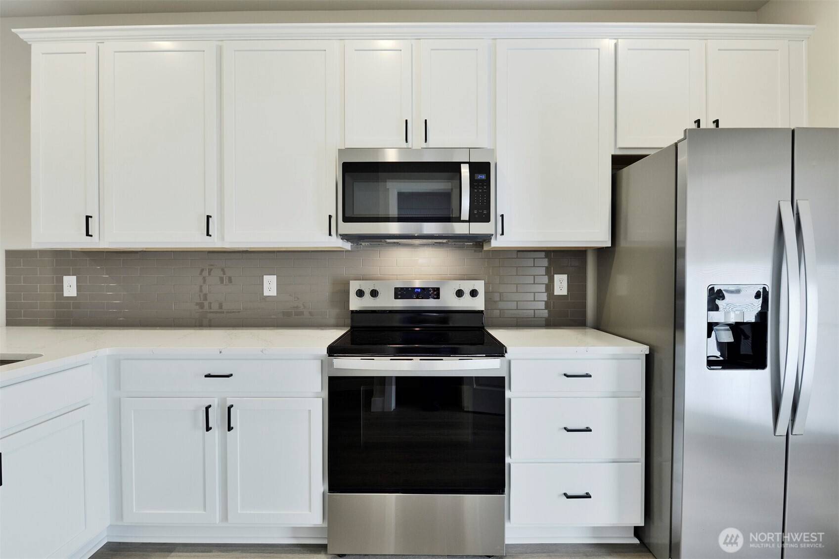 5850 Lost City LN NW, Bremerton, WA 98312