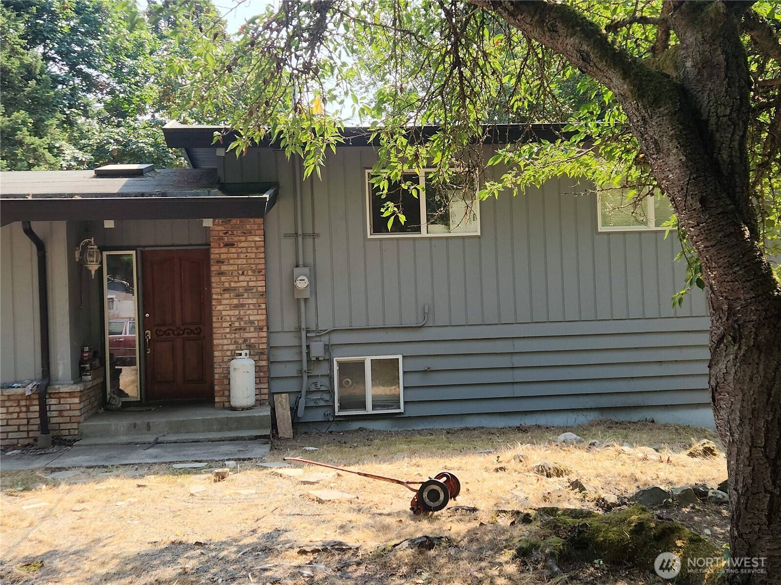 11815 SE 282nd ST, Auburn, WA 98031