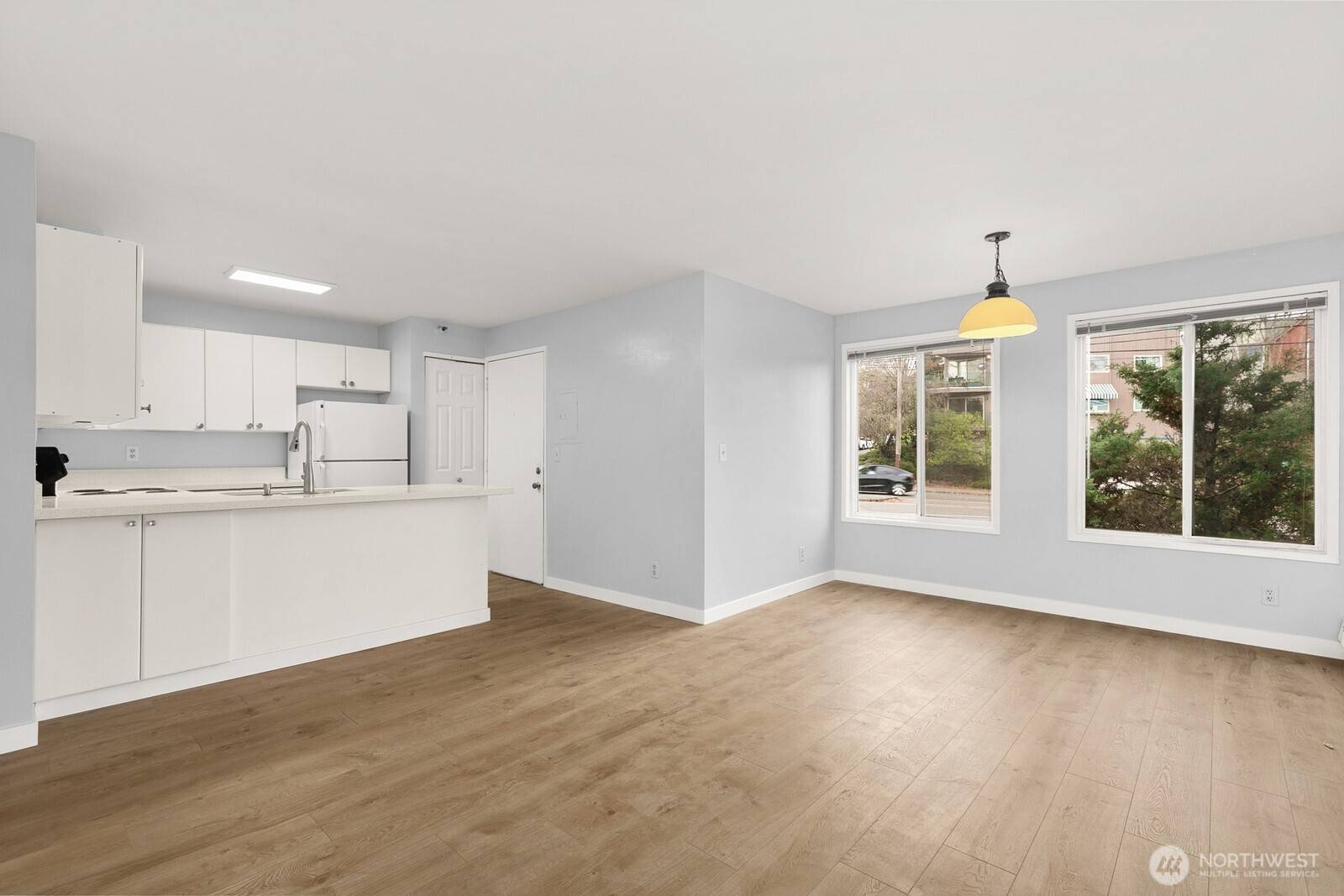 3660 Whitman AVE N, Seattle, WA 98103