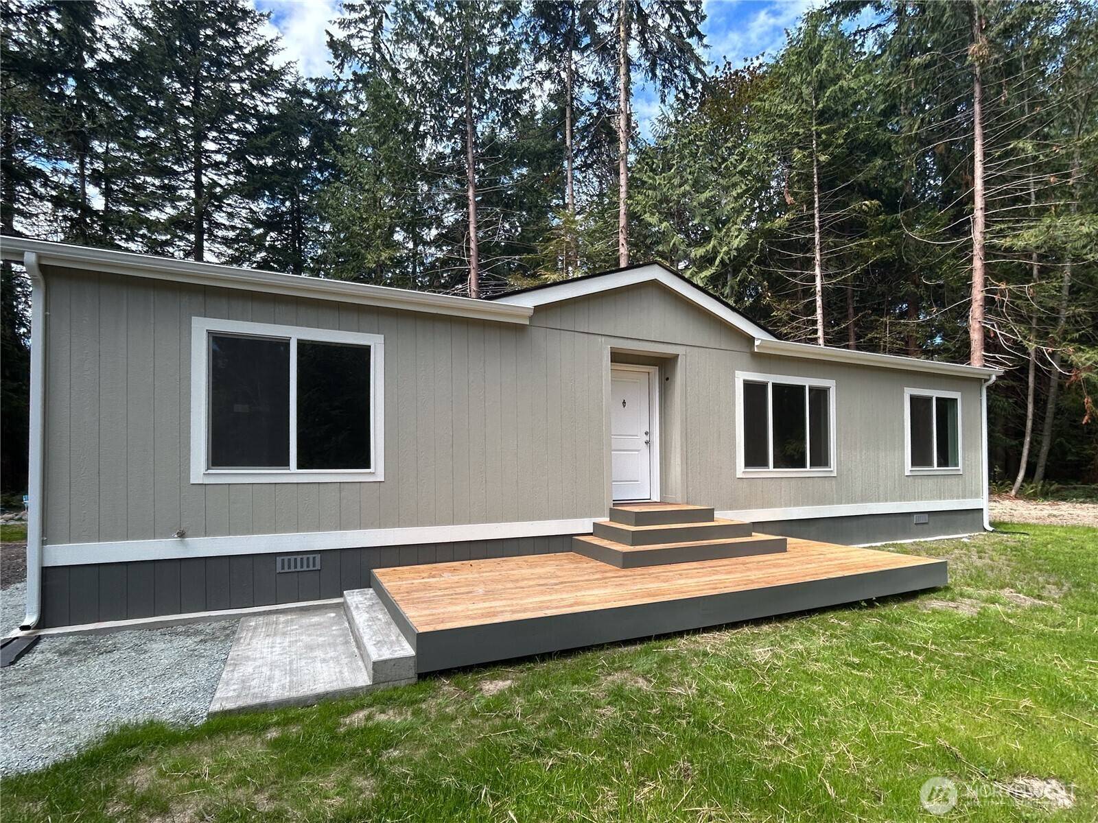871 S Lucille ST, Camano Island, WA 98282