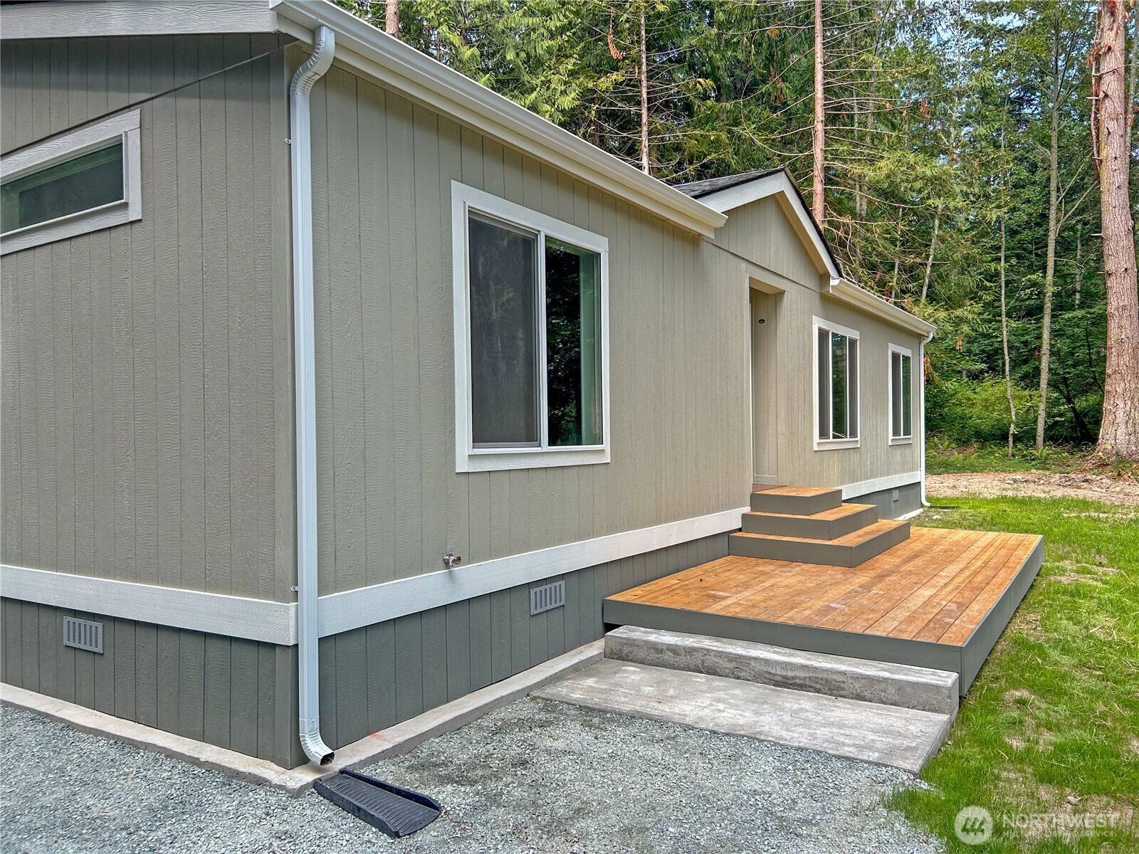 871 S Lucille ST, Camano Island, WA 98282