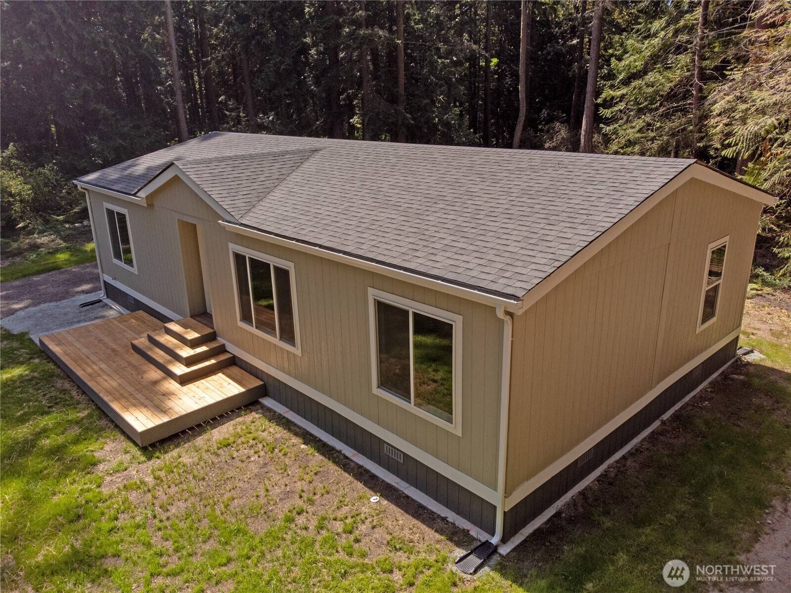 871 S Lucille ST, Camano Island, WA 98282