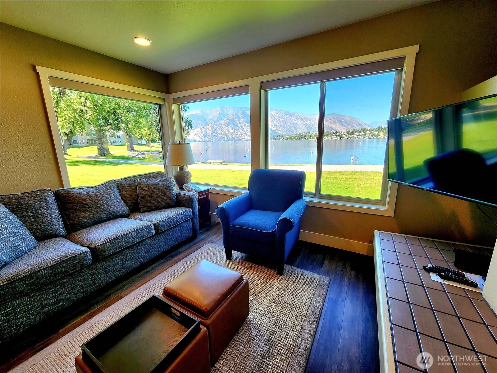 1 Beach 555-C, Manson, WA 98831