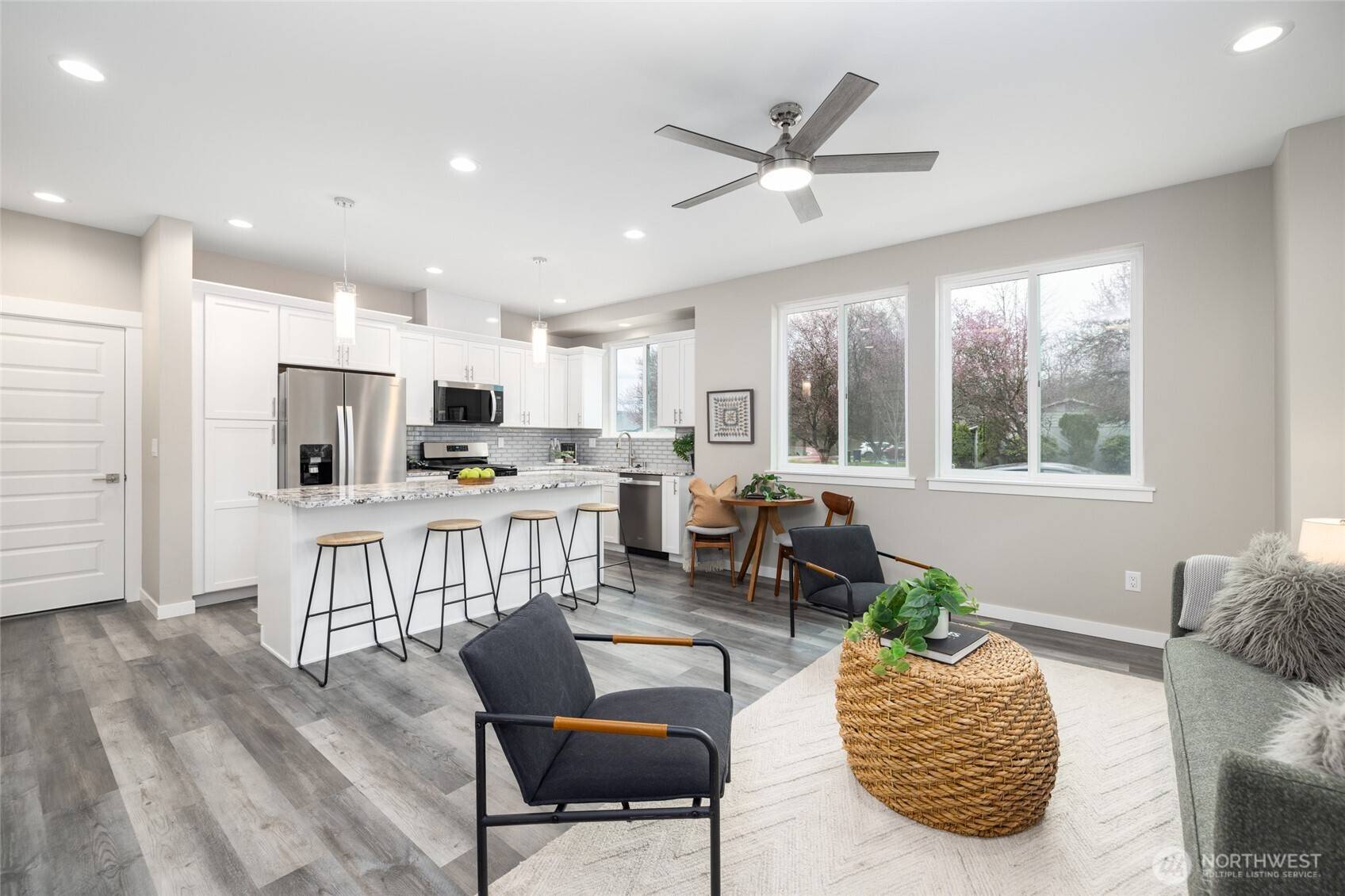 1601 N Waugh RD #A, Mount Vernon, WA 98273