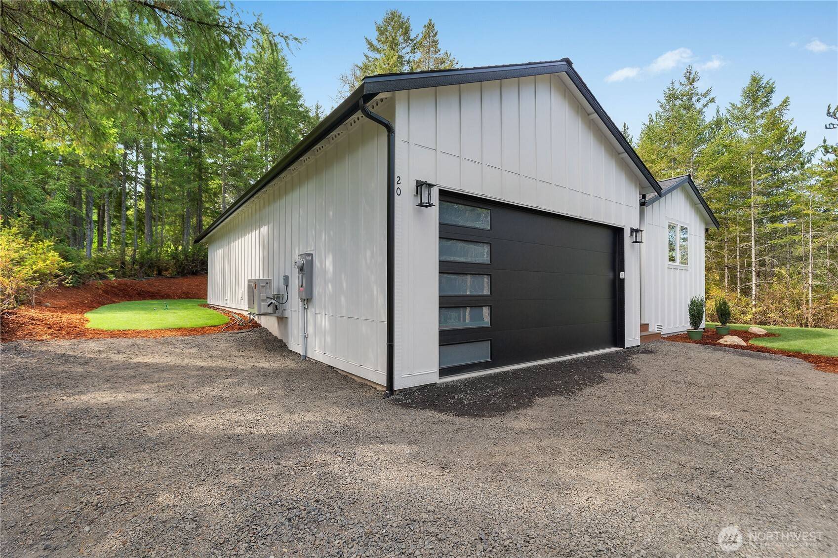 20 E Meadow Mist PL, Belfair, WA 98528