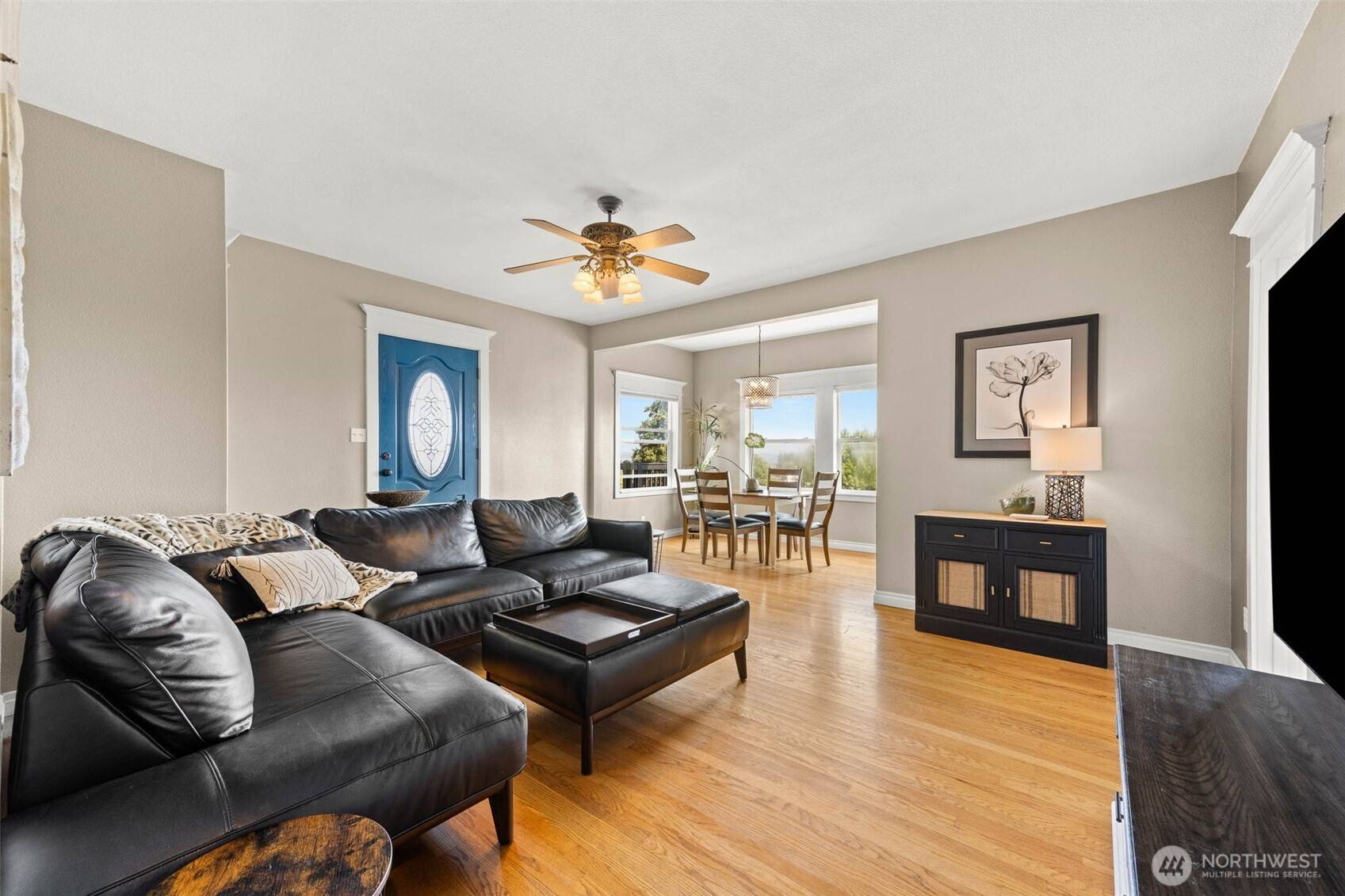 1106 Sumner LN, Everett, WA 98203