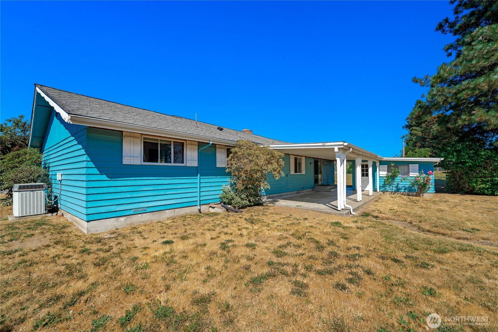 10837 SE 217th ST, Kent, WA 98031